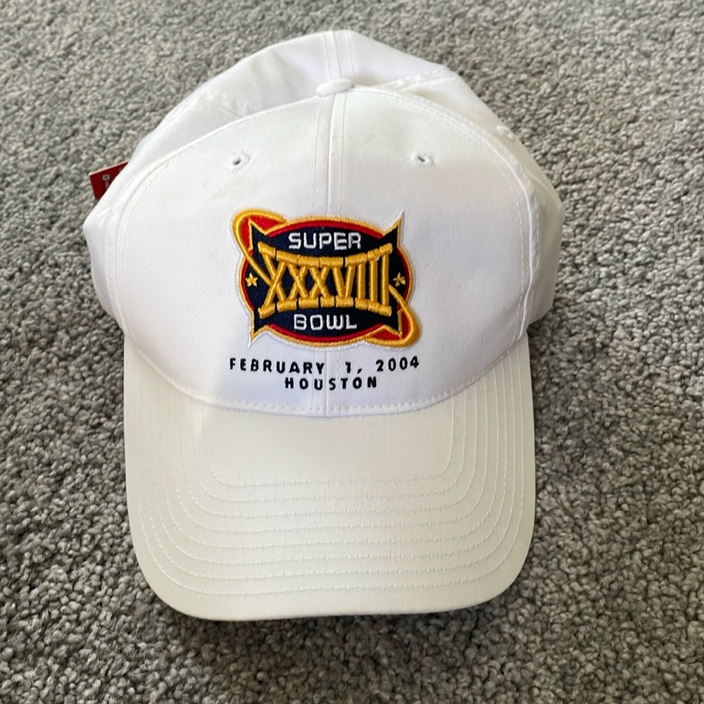 2004 Super Bowl Hat- NWT!
